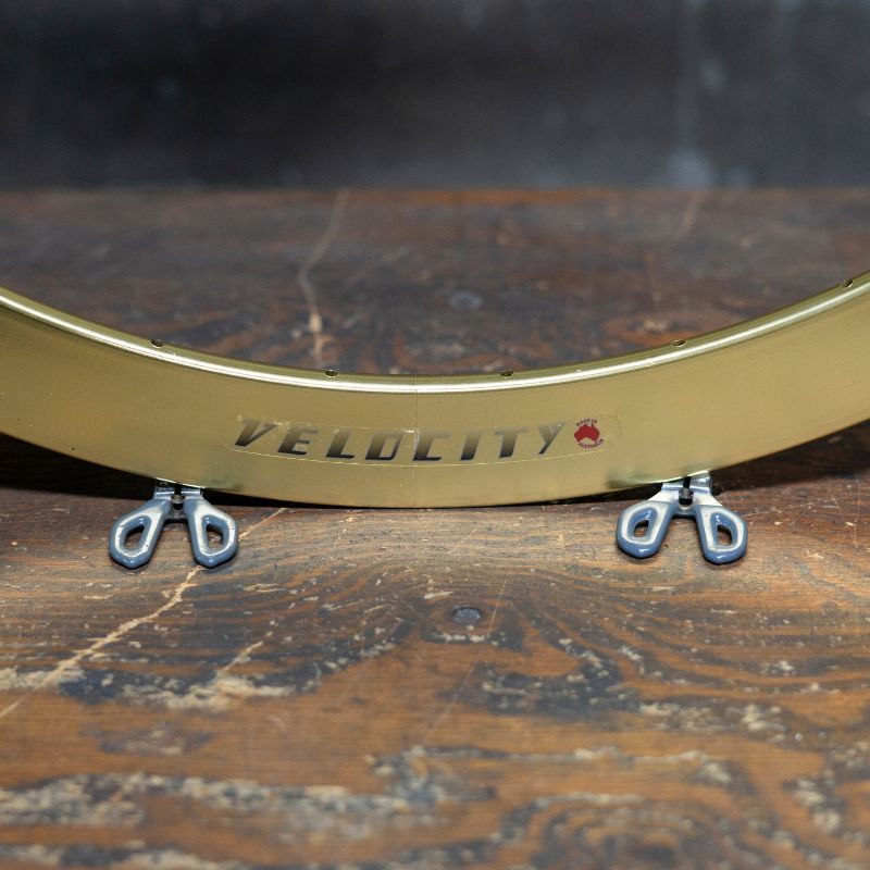 [New Old Stock] VELOCITY B43 Rim