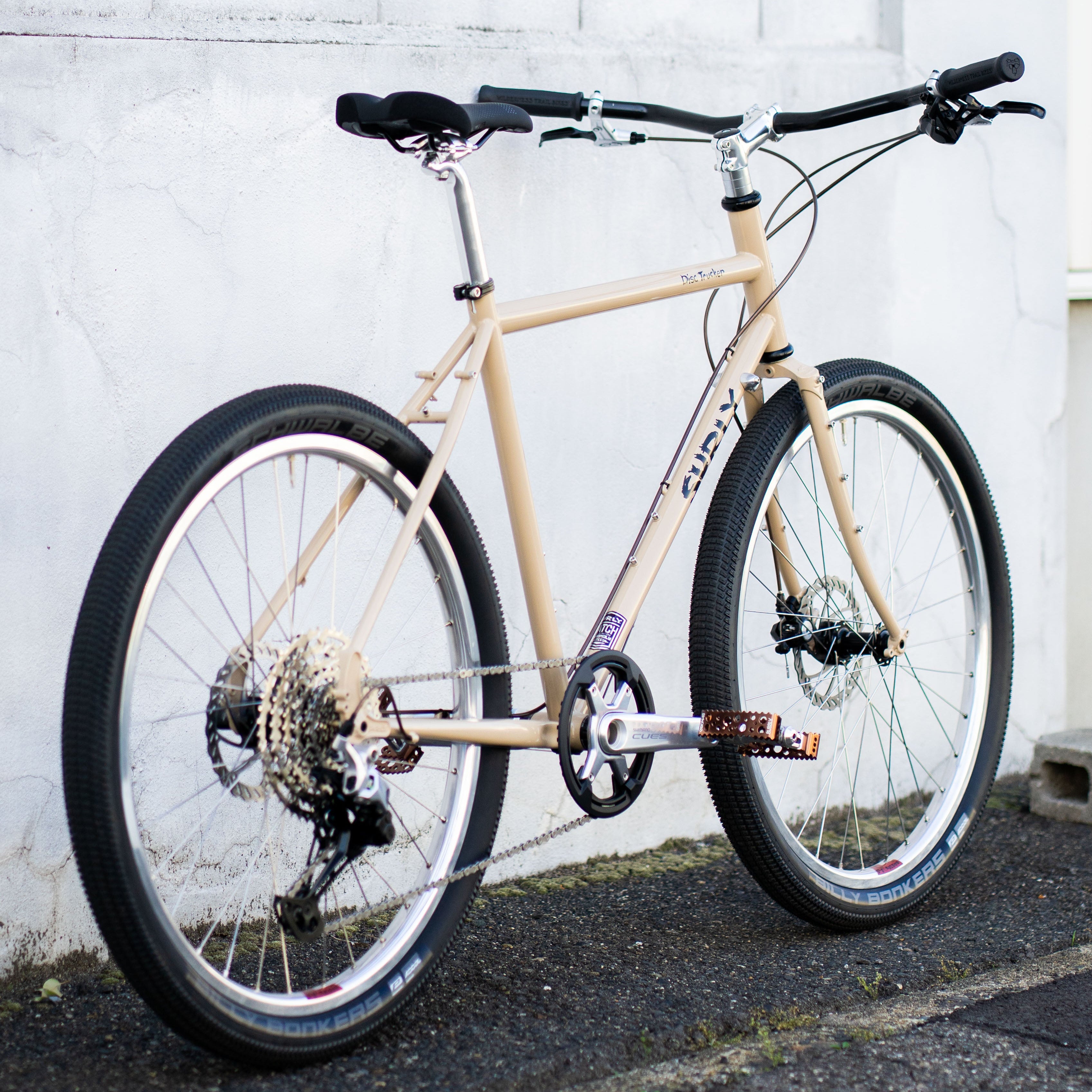 SURLY Disc Trucker Circles Original Complete Bike