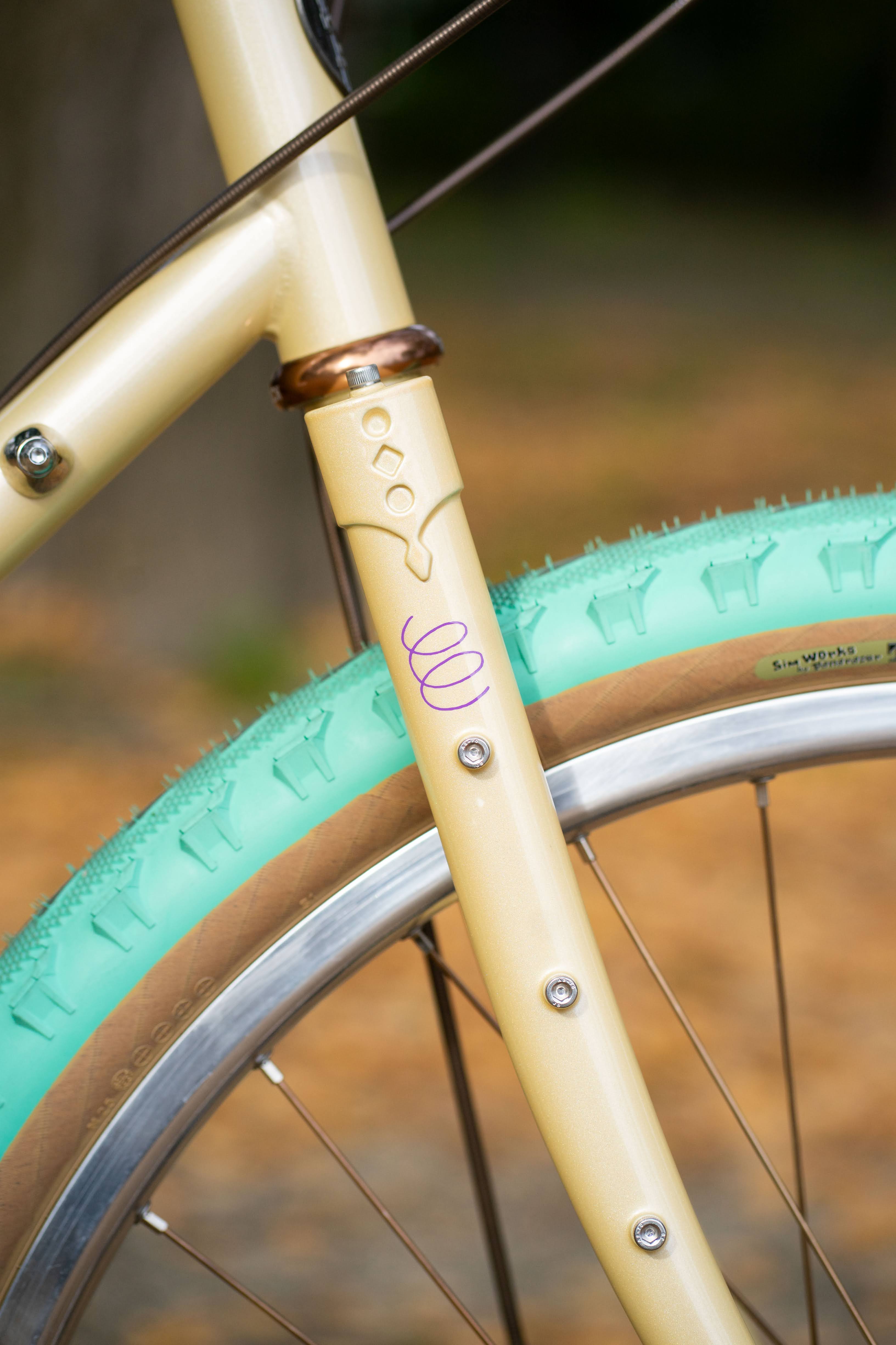 BASSI BIKES Hog's Back Complete Bike