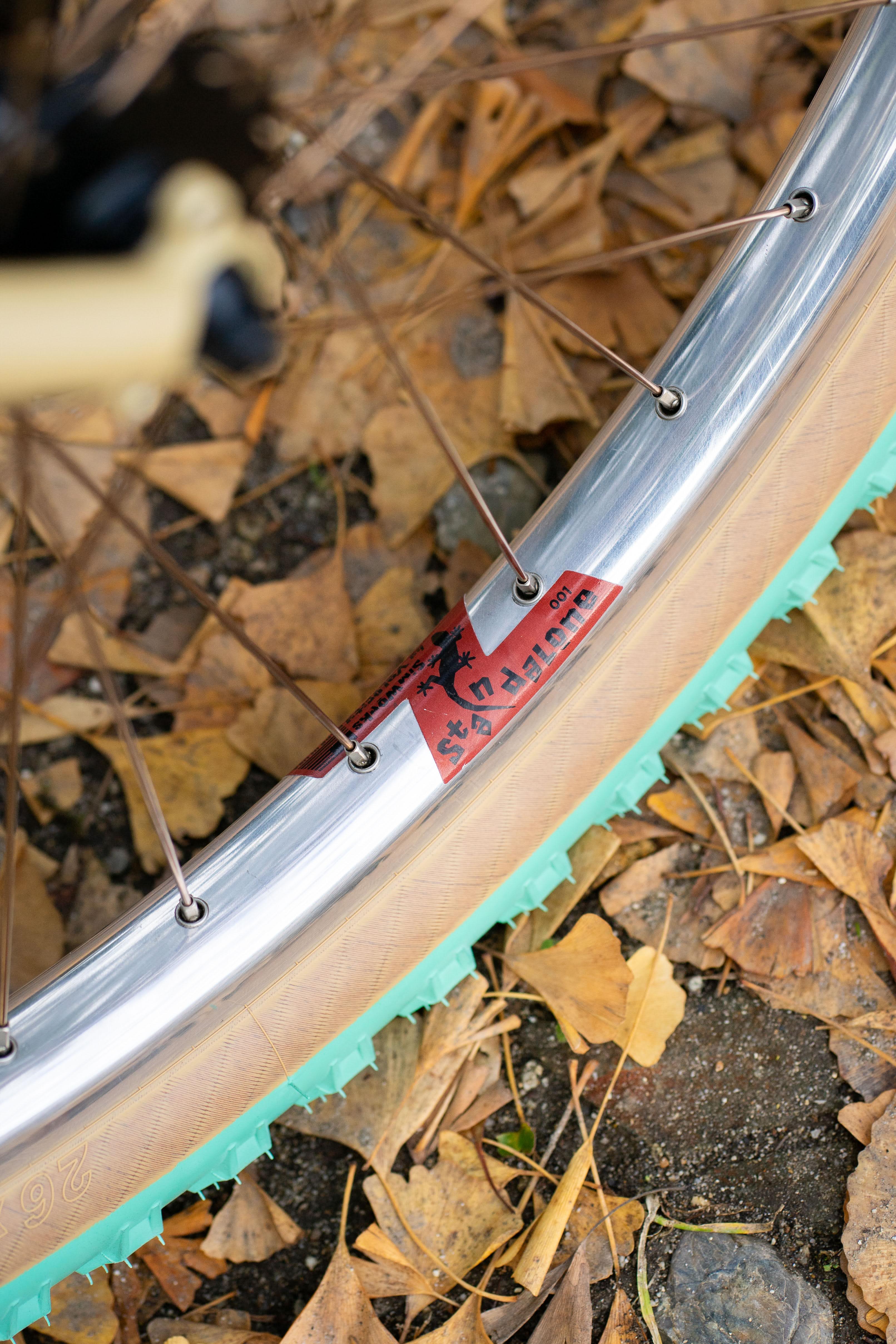 BASSI BIKES Hog's Back Complete Bike