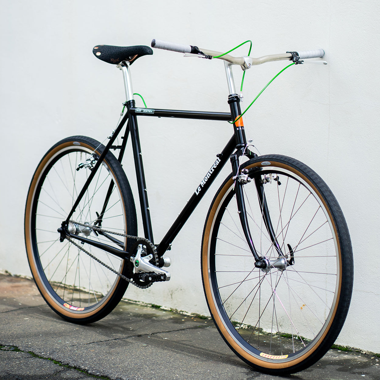 BASSI  Le Montréal V3 Circles Original Complete Bike