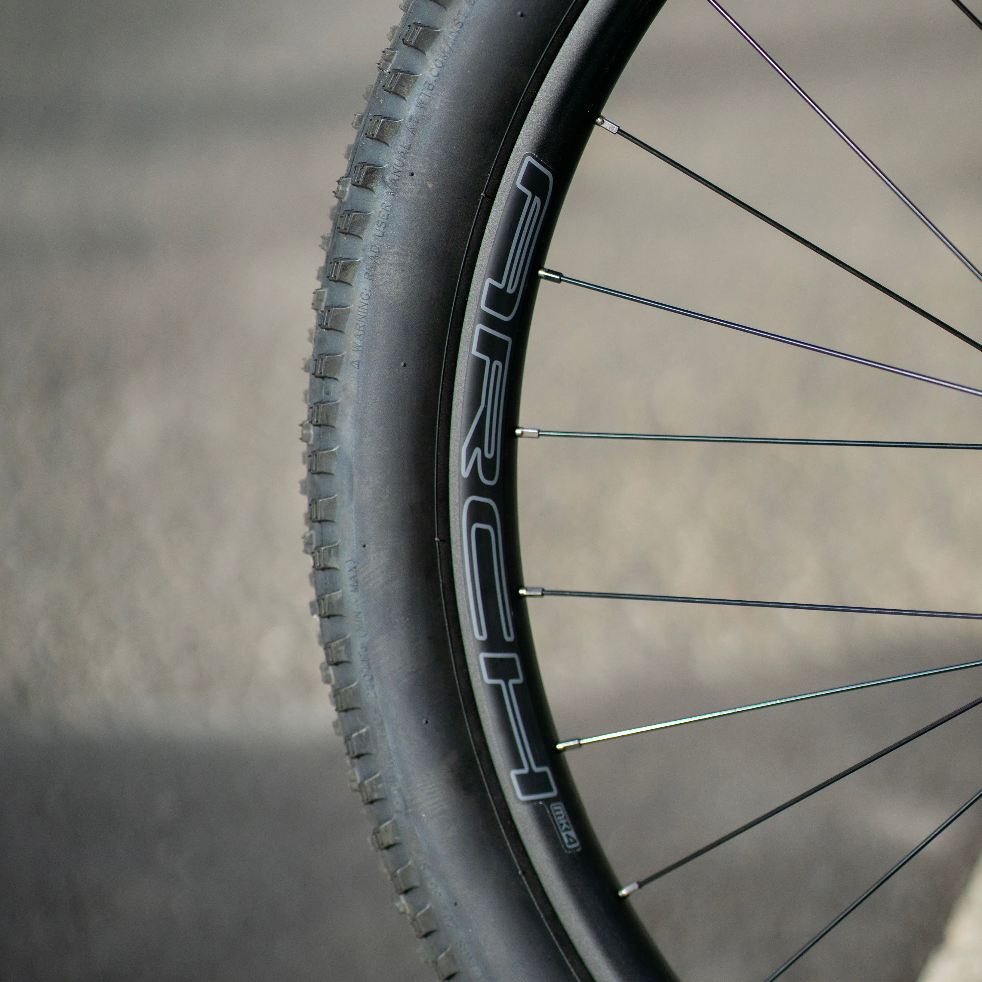 SKLAR BIKES PBJ Salmon Circles Original Complete Bike