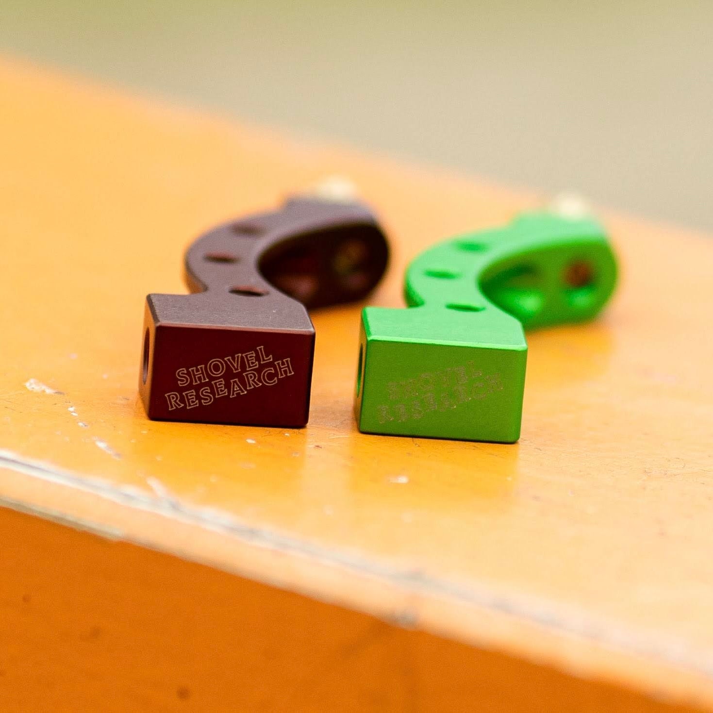 SHOVEL RESEARCH Fork Mounted Brake Cable Hanger