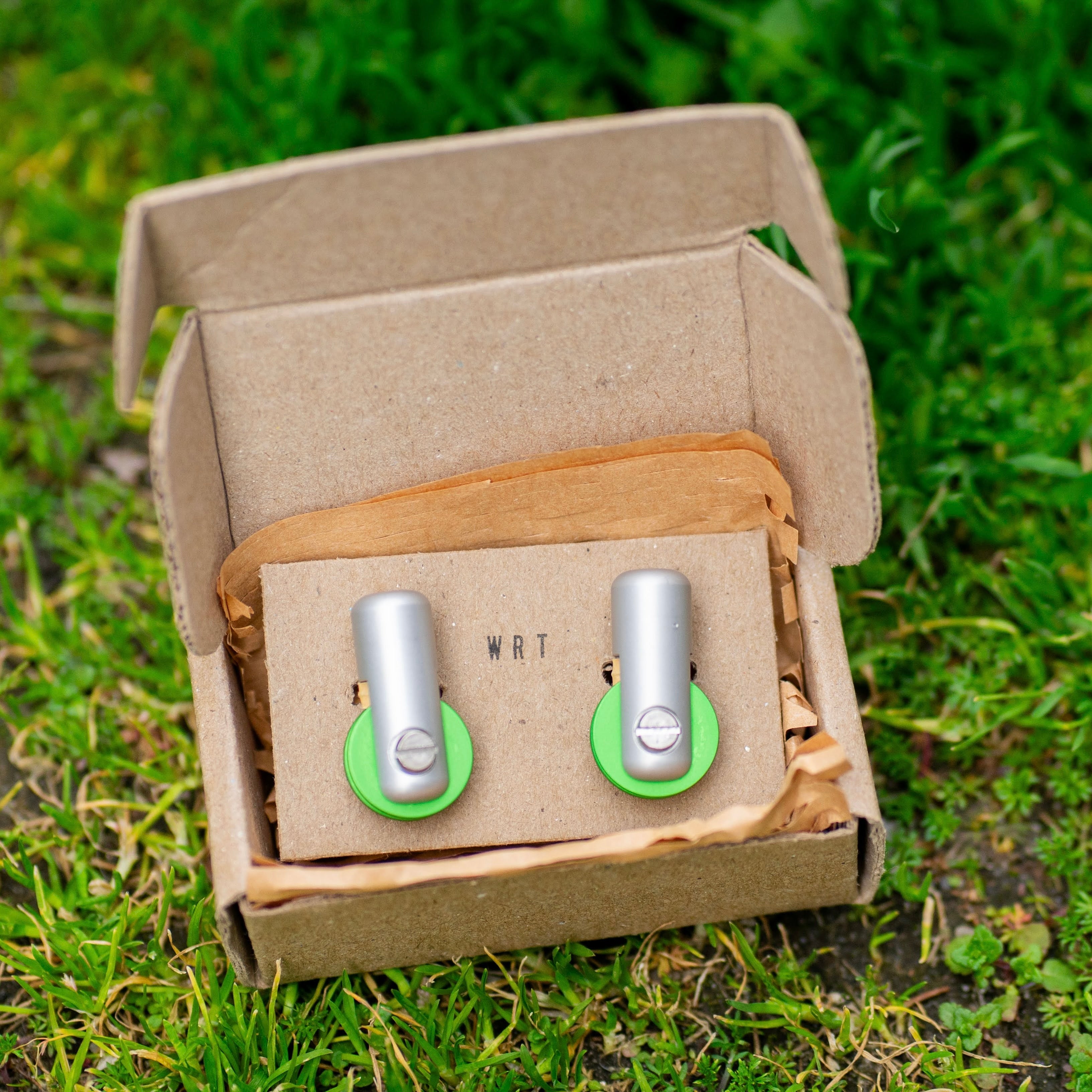 SHOVEL RESEARCH WRT Hanger