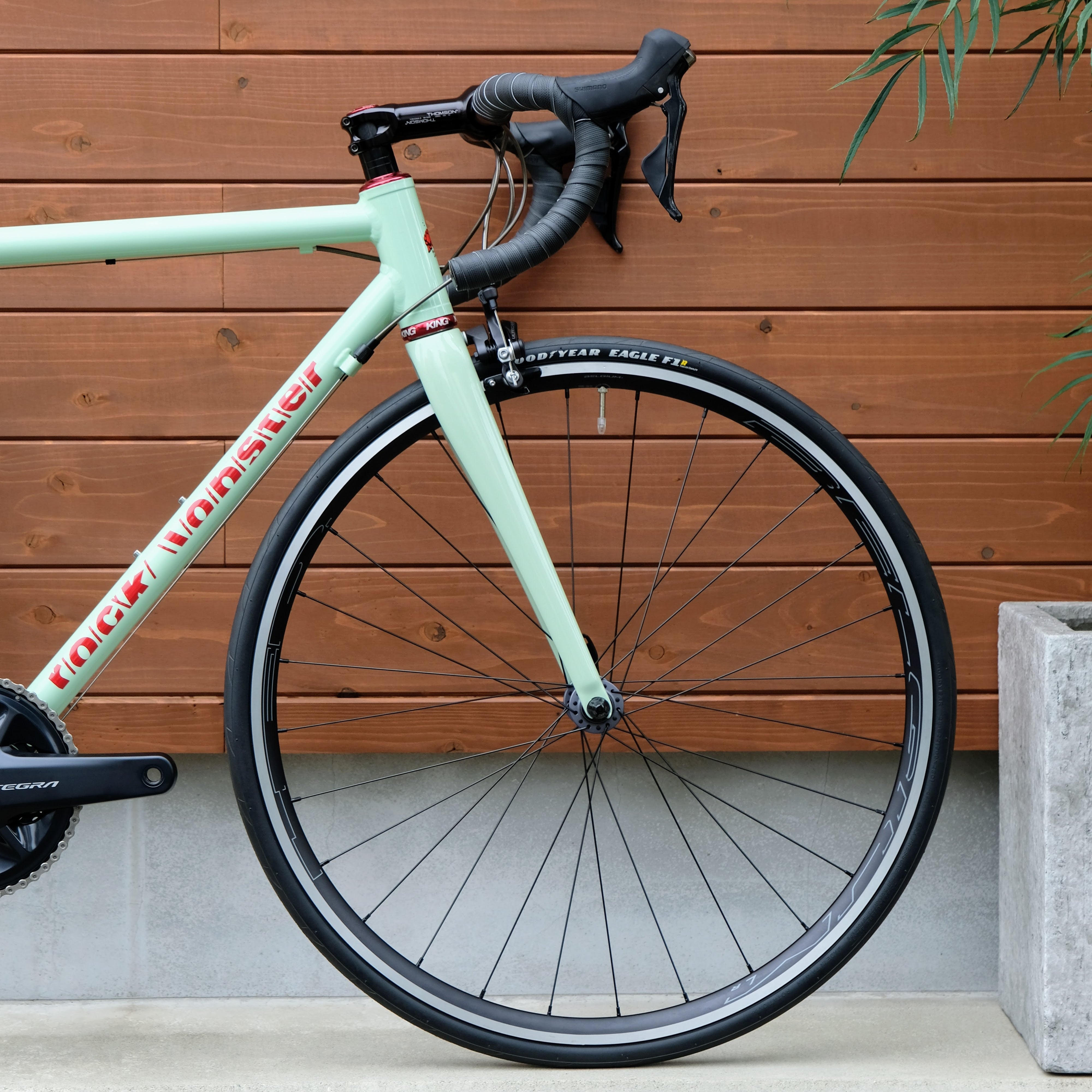 ROCK LOBSTER CYCLES 7005 Aluminum Rim Brake Road Racer Original Complete Bike / Size :52