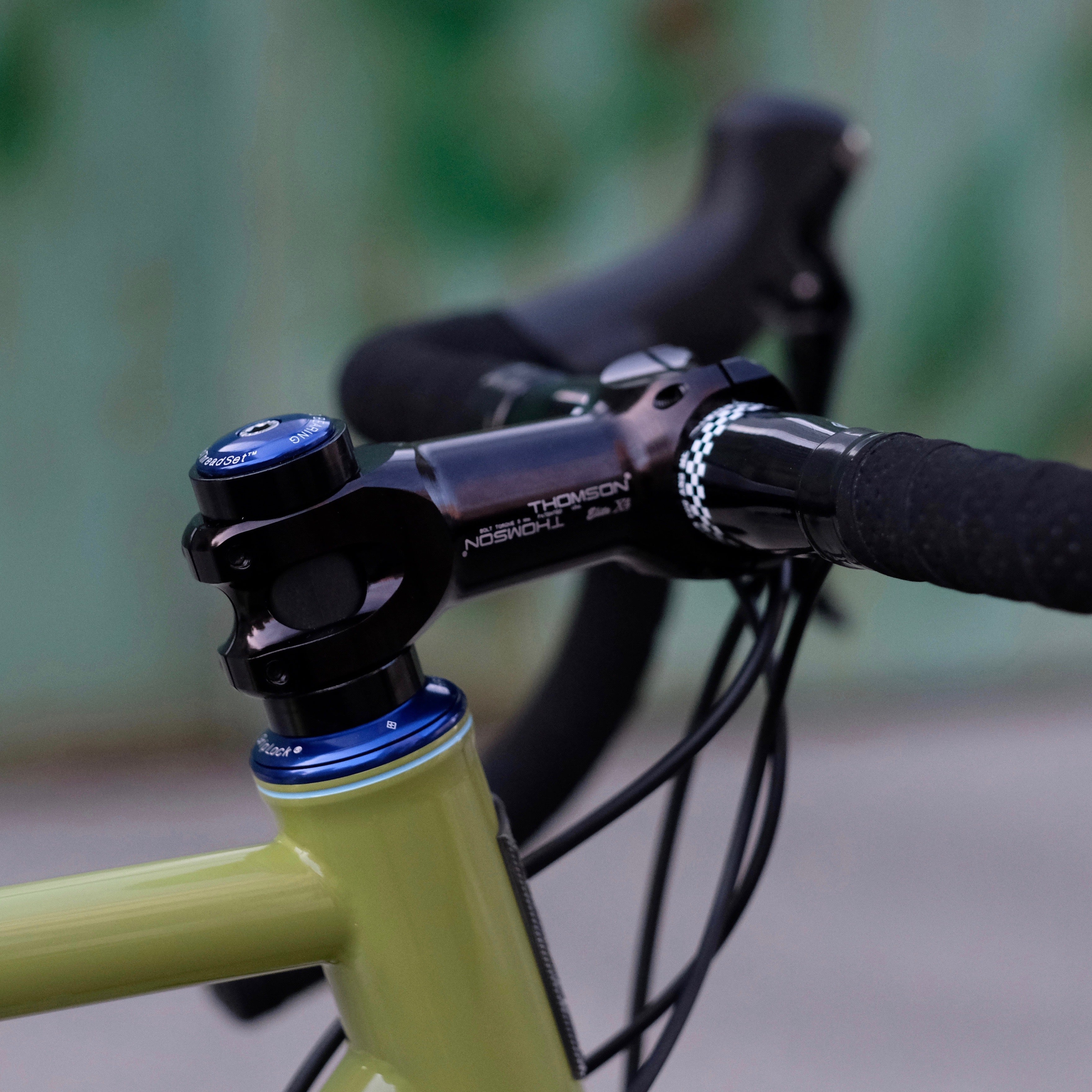 THOMSON ELITE X4 STEMS ±10° (BLACK) – BICYCLE STUDIO MOVEMENT
