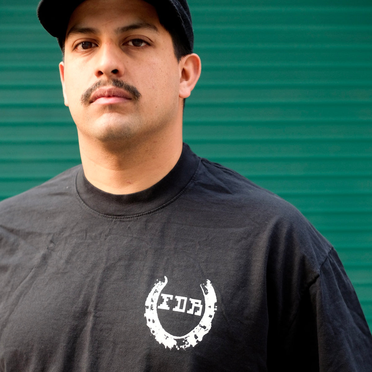 FABRICA DE ROSAS Shop Tee