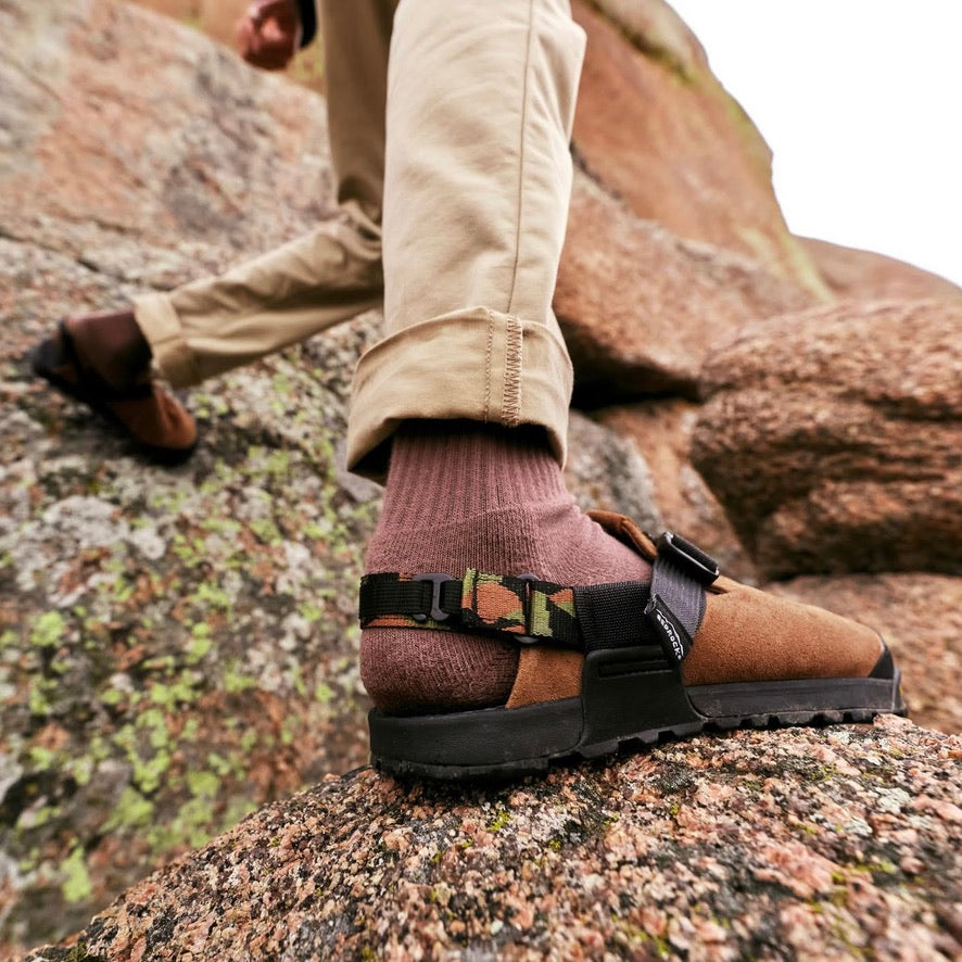 BEDROCK SANDALS Mountain Clog Suede Leather