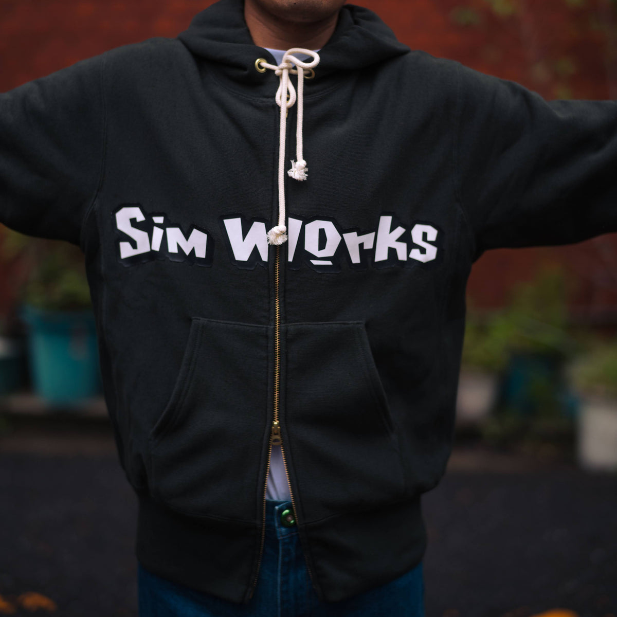 CHAMPION SIMWORKS Logo Zip Hoodie