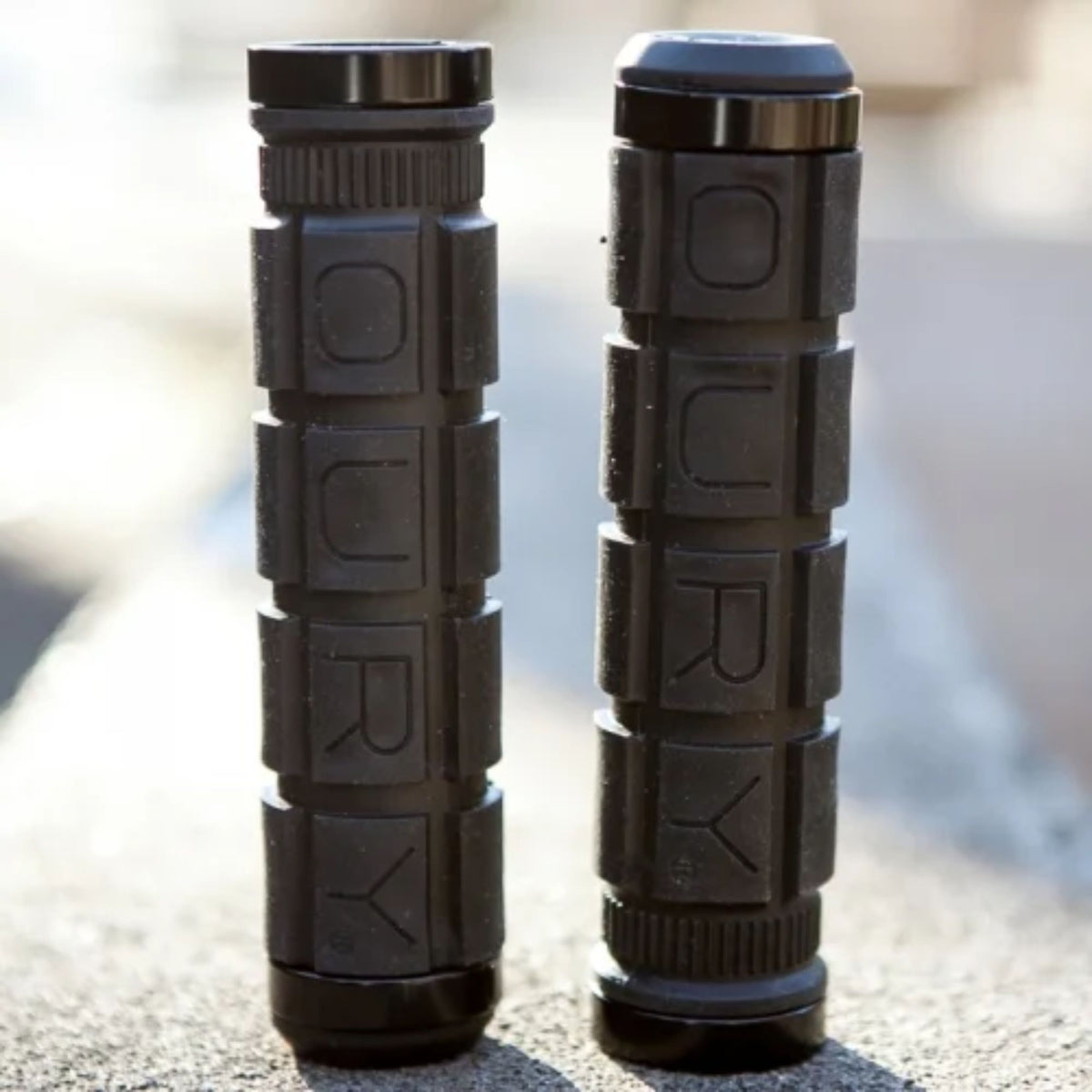 OURY GRIP Dual Clamp Lock-on Grip
