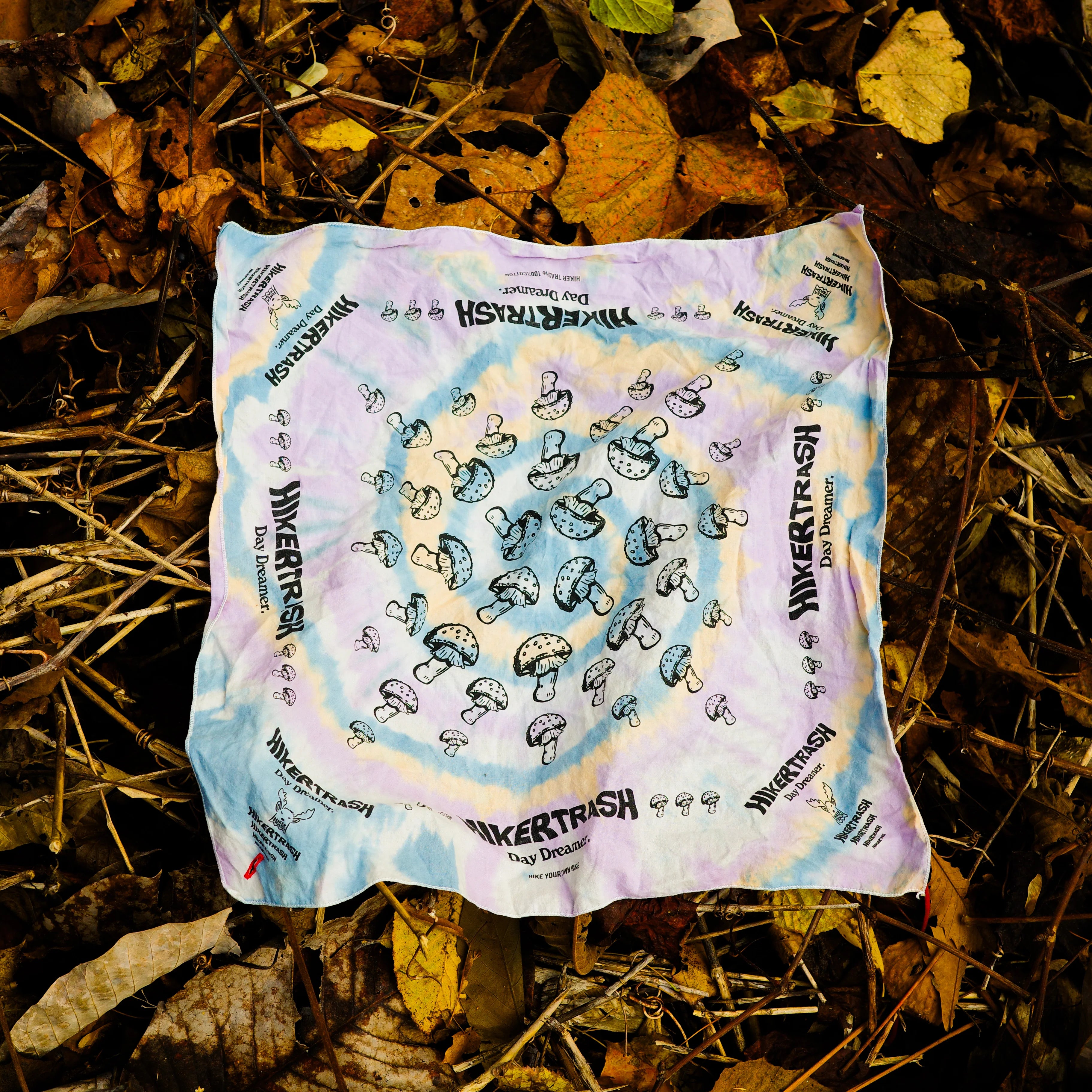 HIKER TRASH DAY DREAMER "BANDANA"