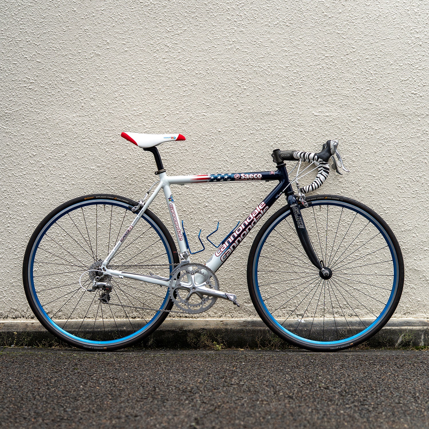 RAL H2O Saddle