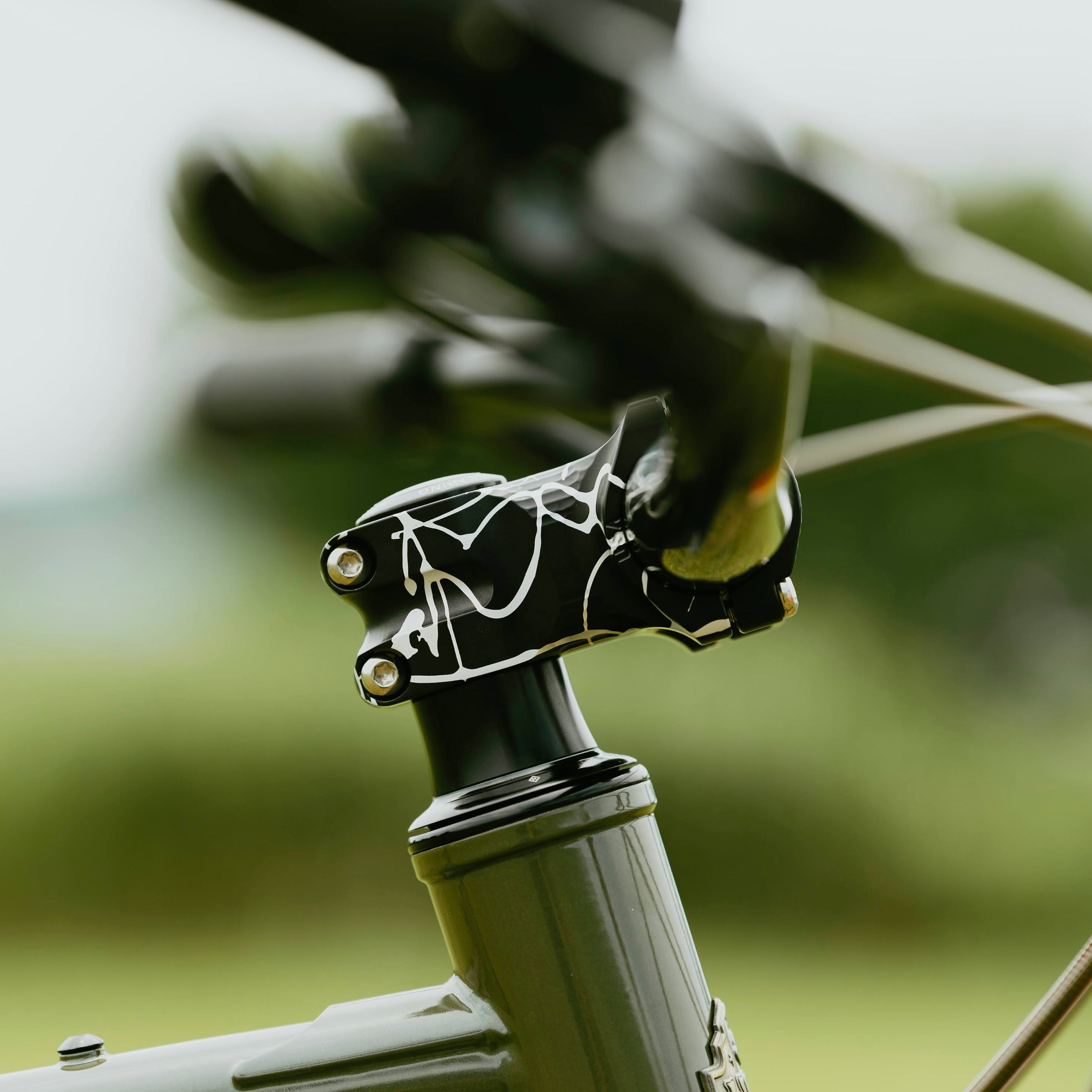 WILDE BICYCLE CO. Paul Zebra Splatter Boxcar Stem