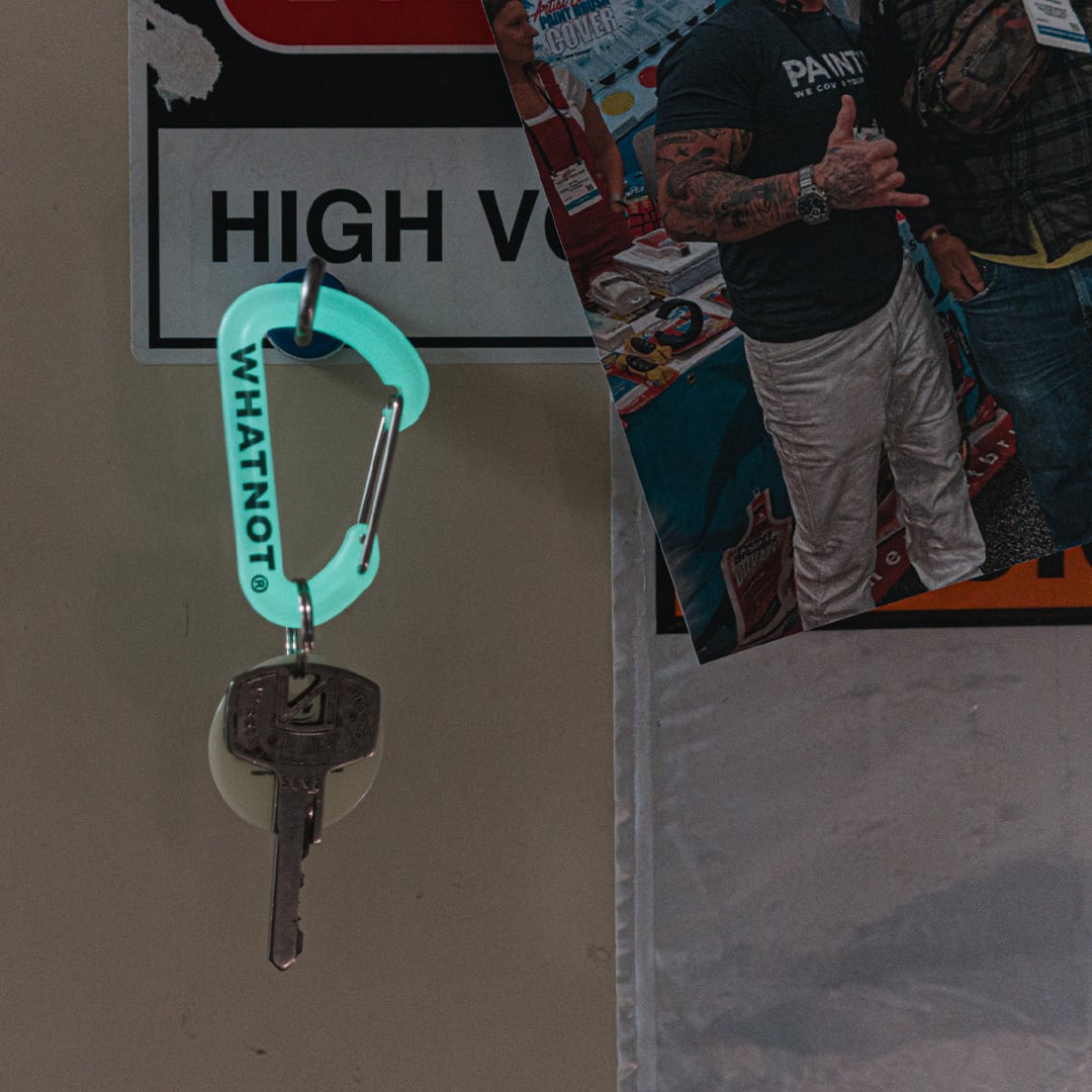 WHATNOT Glow Carabiner