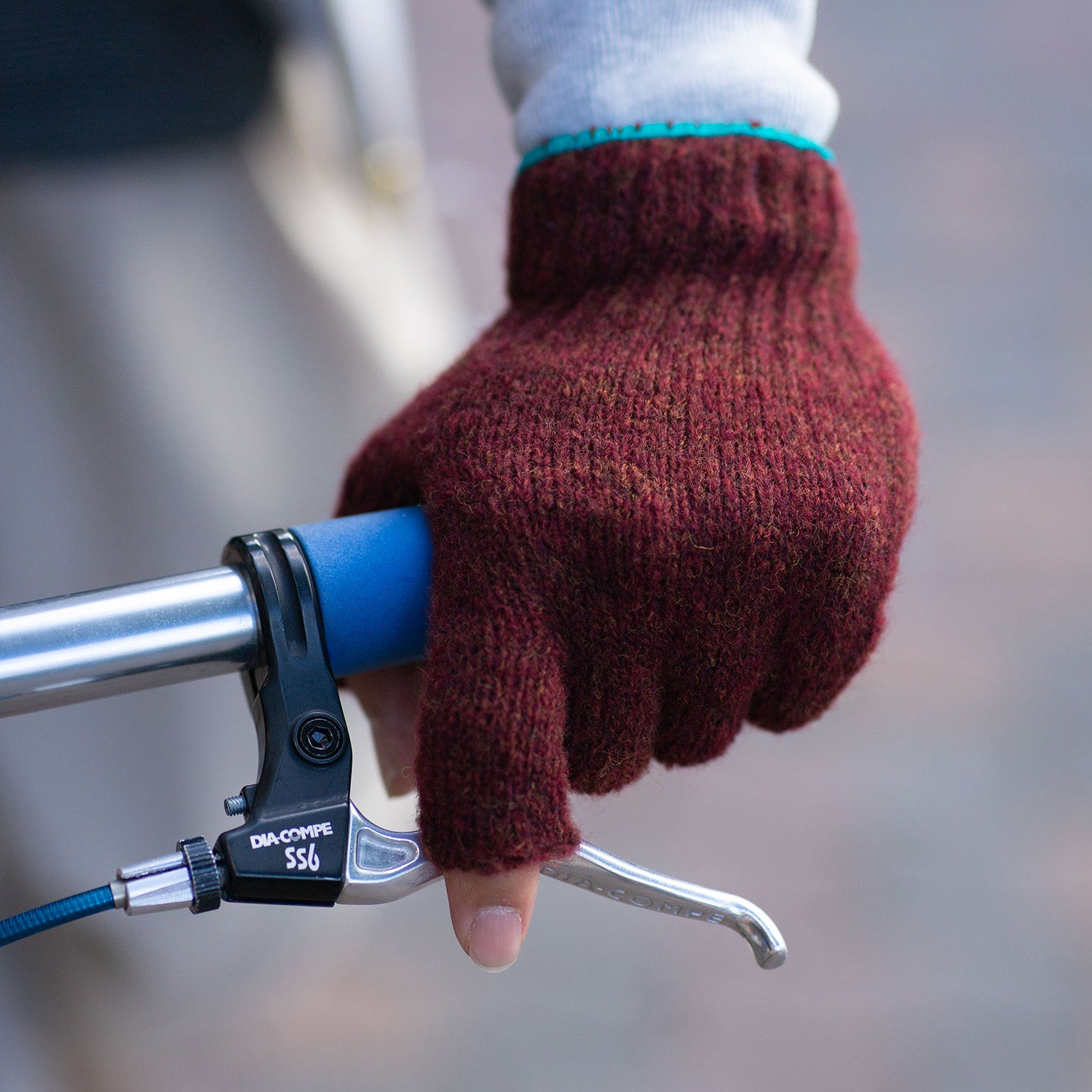 TEMBEA GUNTE 2FINGERLESS GUNTE