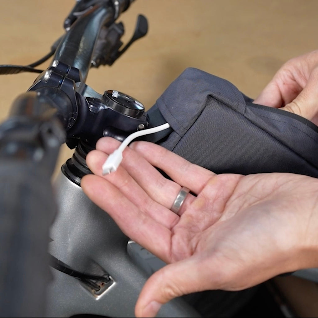 OUTER SHELL Top Tube Bag