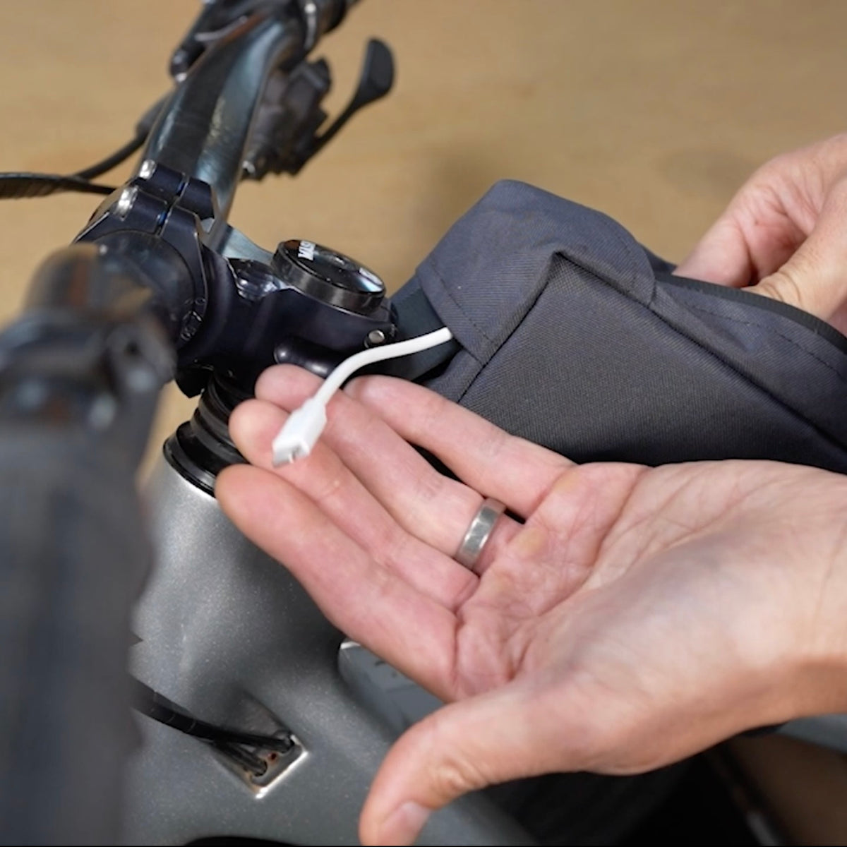 OUTER SHELL Top Tube Bag
