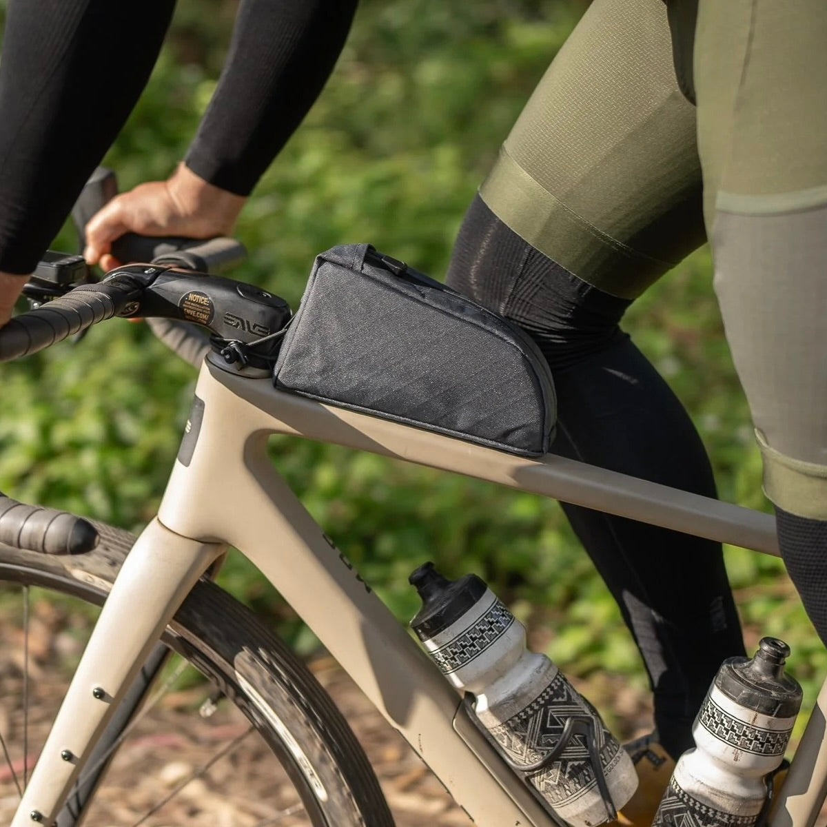 OUTER SHELL Top Tube Bag