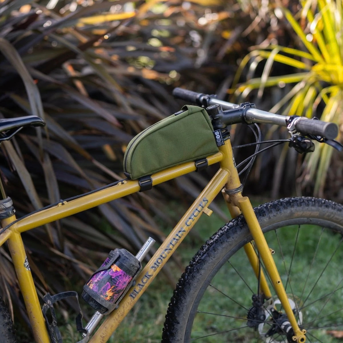 OUTER SHELL Top Tube Bag