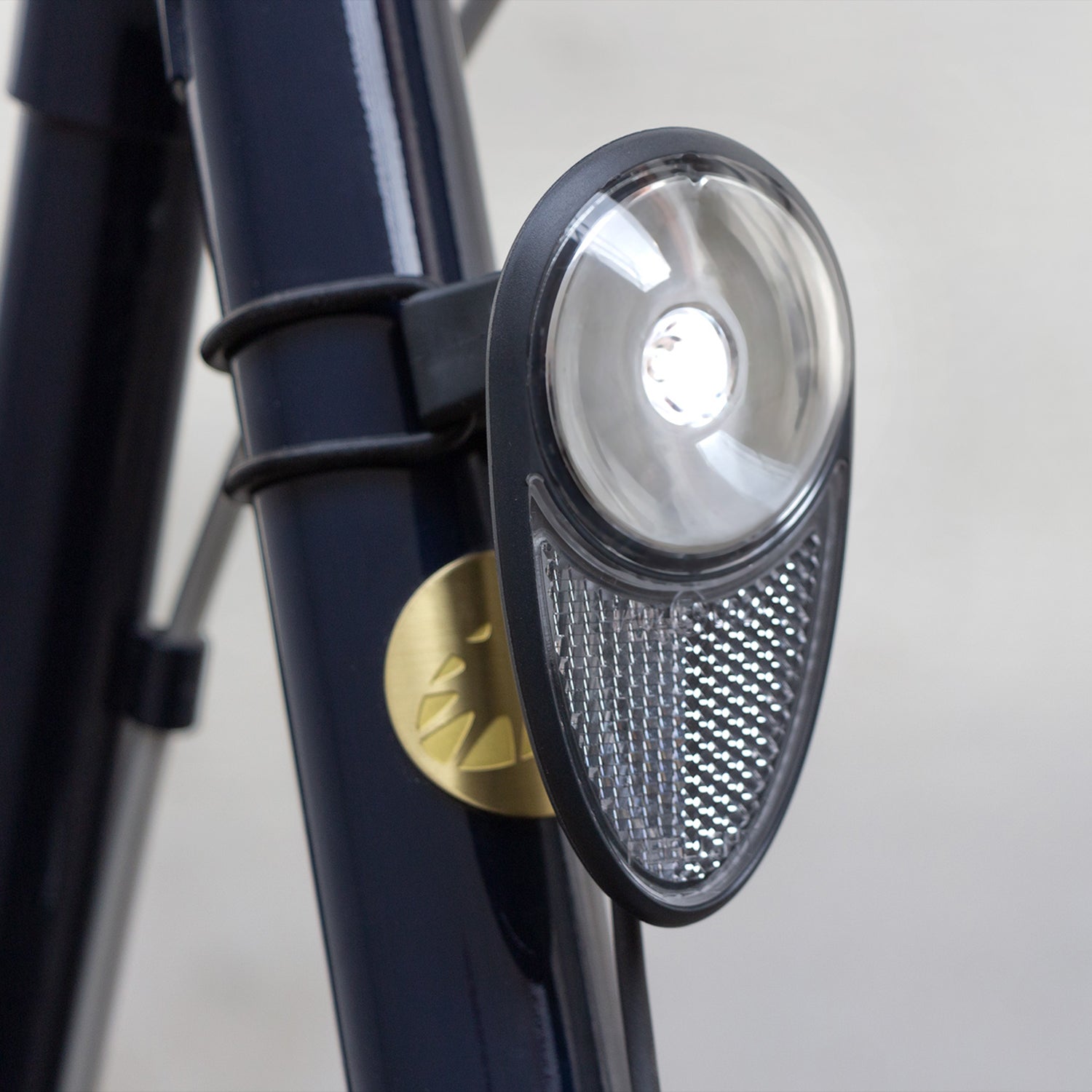 REELIGHT Nova Contactless Rim Dynamo with ReeMount + Battery Free Bike Light