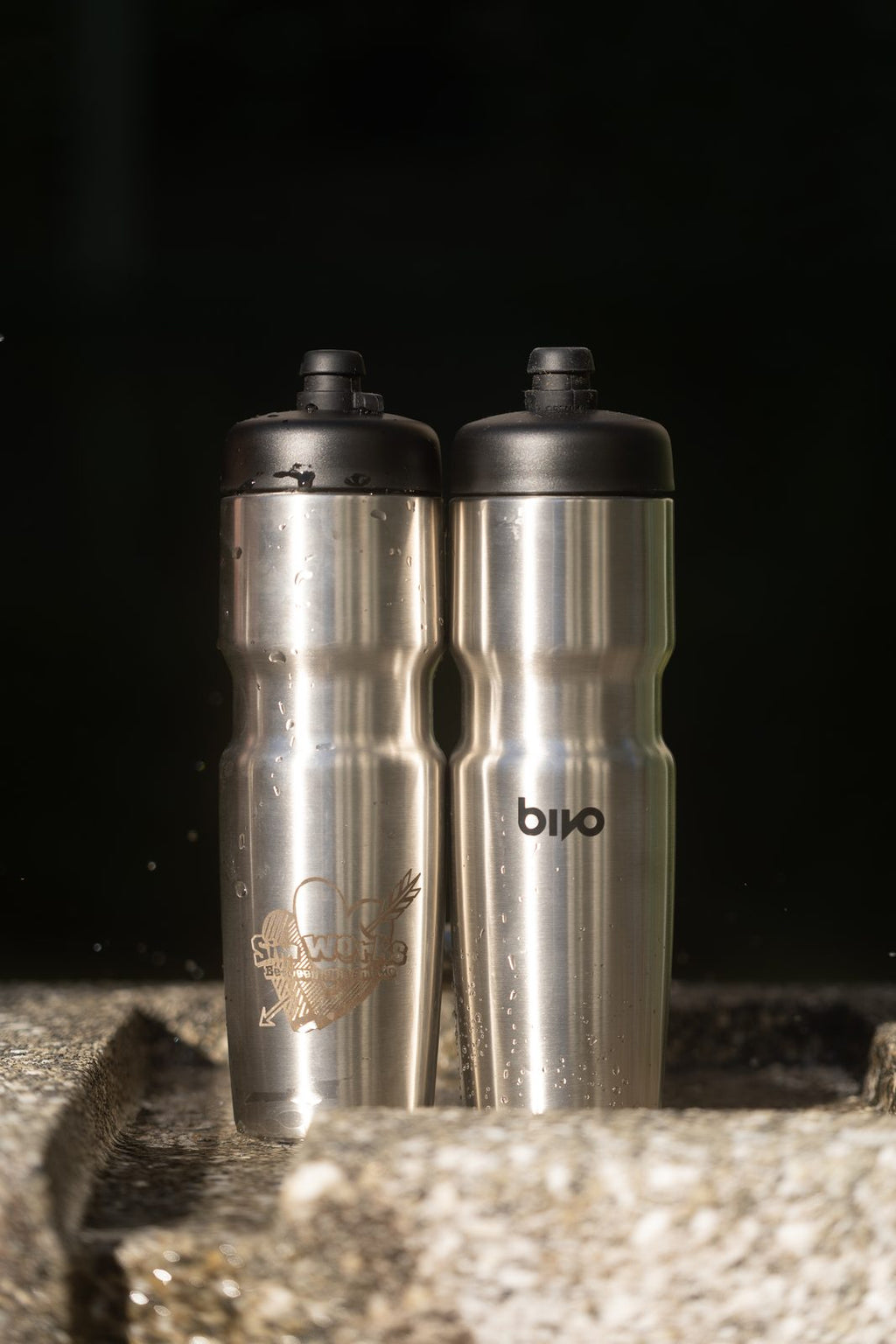 SIMWORKS Heart and Arrow Bivo Bottle