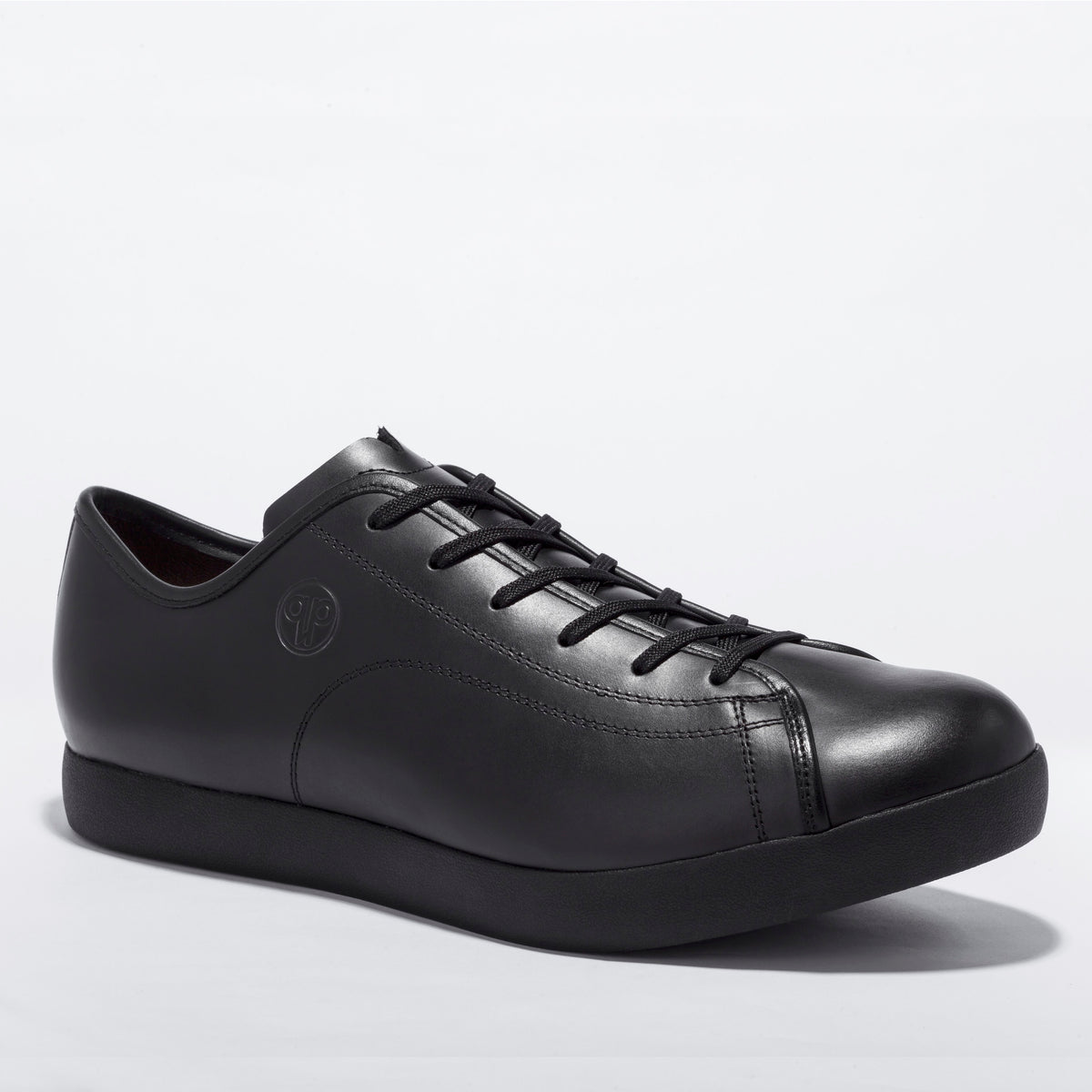 QUOCPHAM Urbanite Classic Low