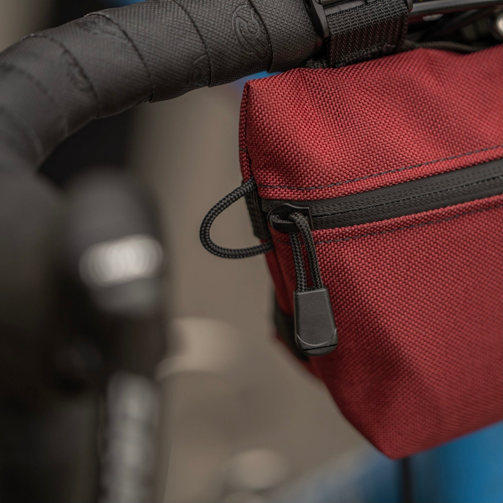 OUTER SHELL ADVENTURE Mini Bar Bag