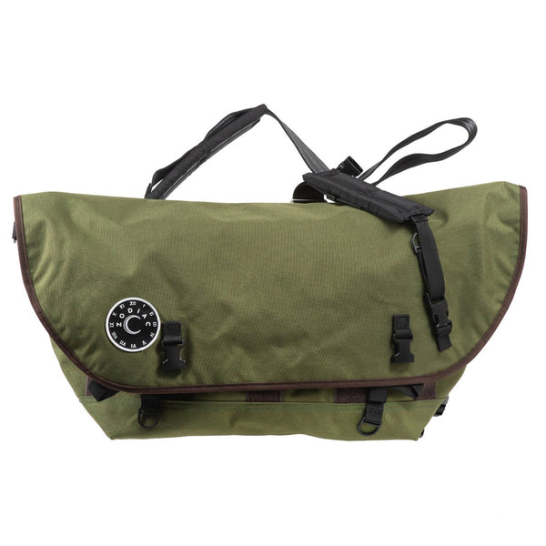 ZODIAC BAGGAGE Sling Messenger Bag / Large