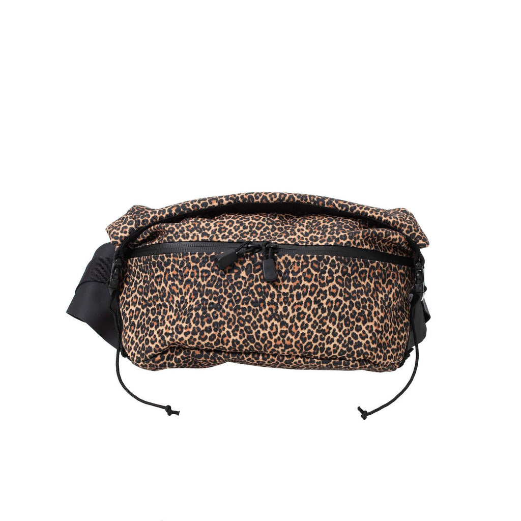 OUTER SHELL Hip Slinger