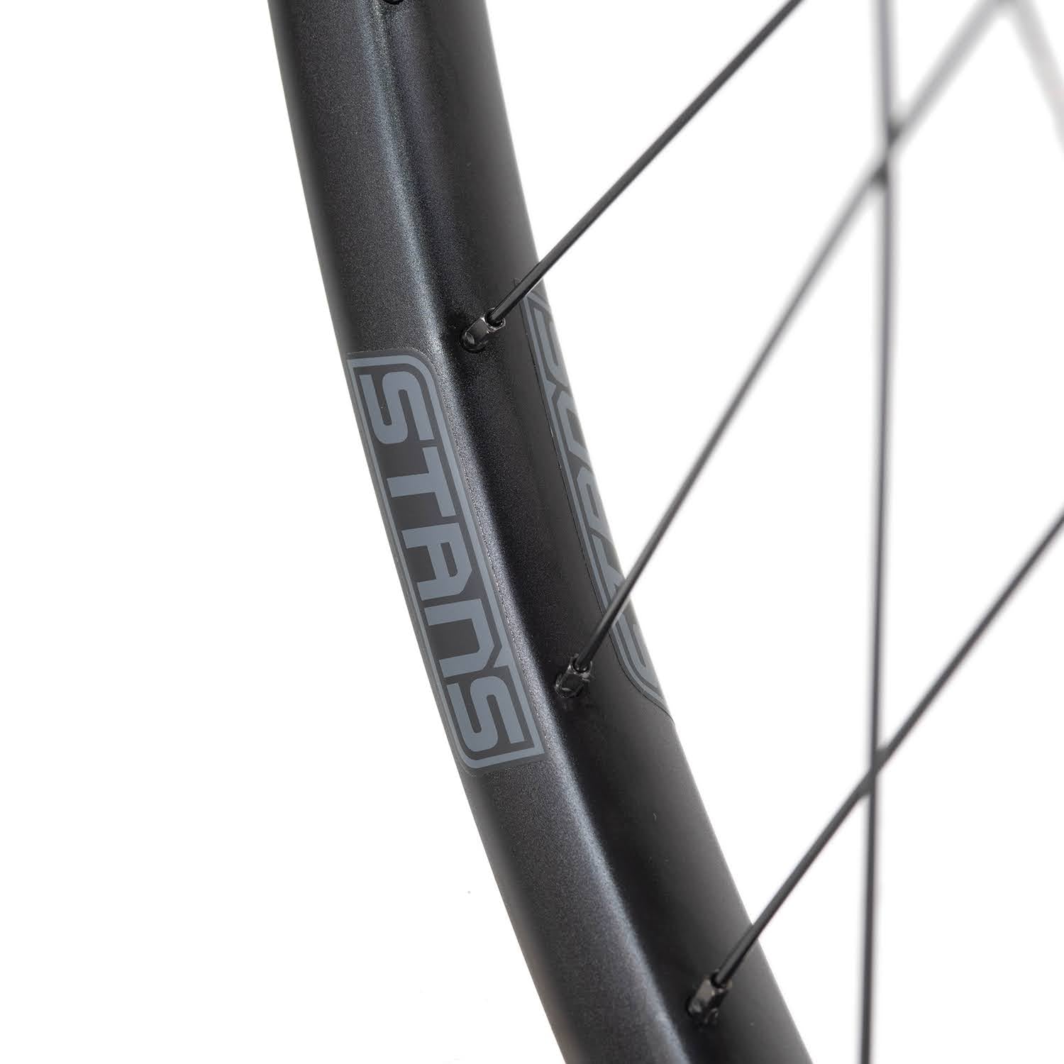 Stans no tubes store carbon wheels