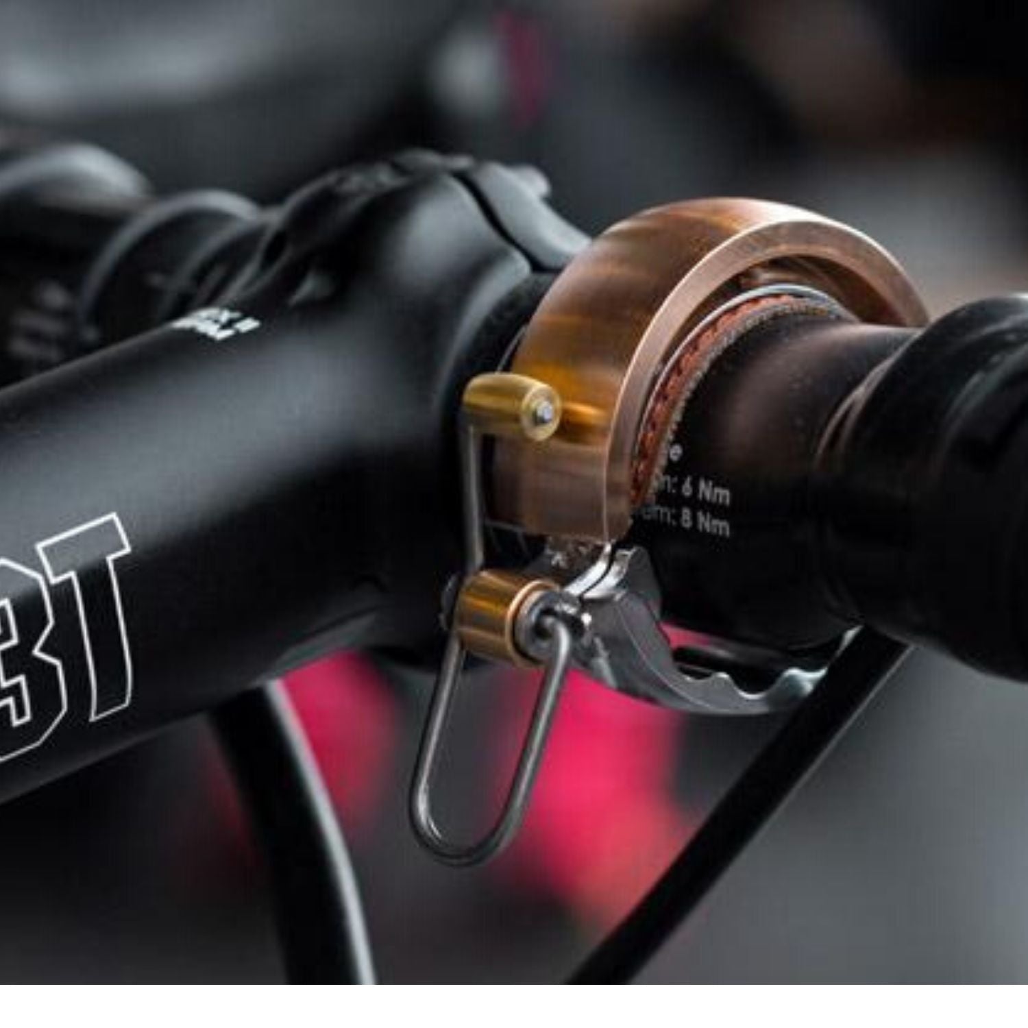 Oi Luxe Bike Bell | Style & Tone | Knog