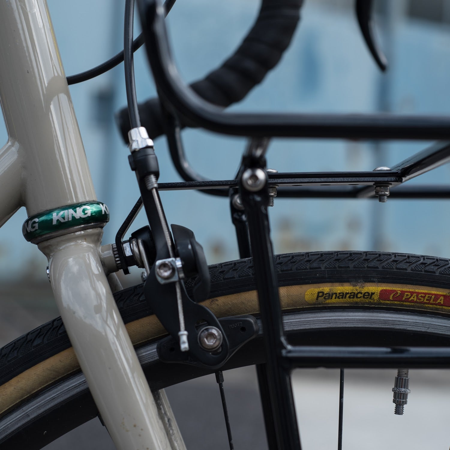 PELAGO Commuter Front Rack