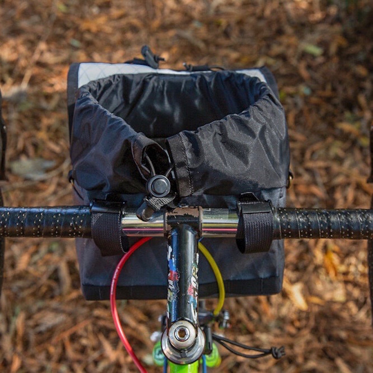 OUTER SHELL ADVENTURE Drawcord Handlebar Bag