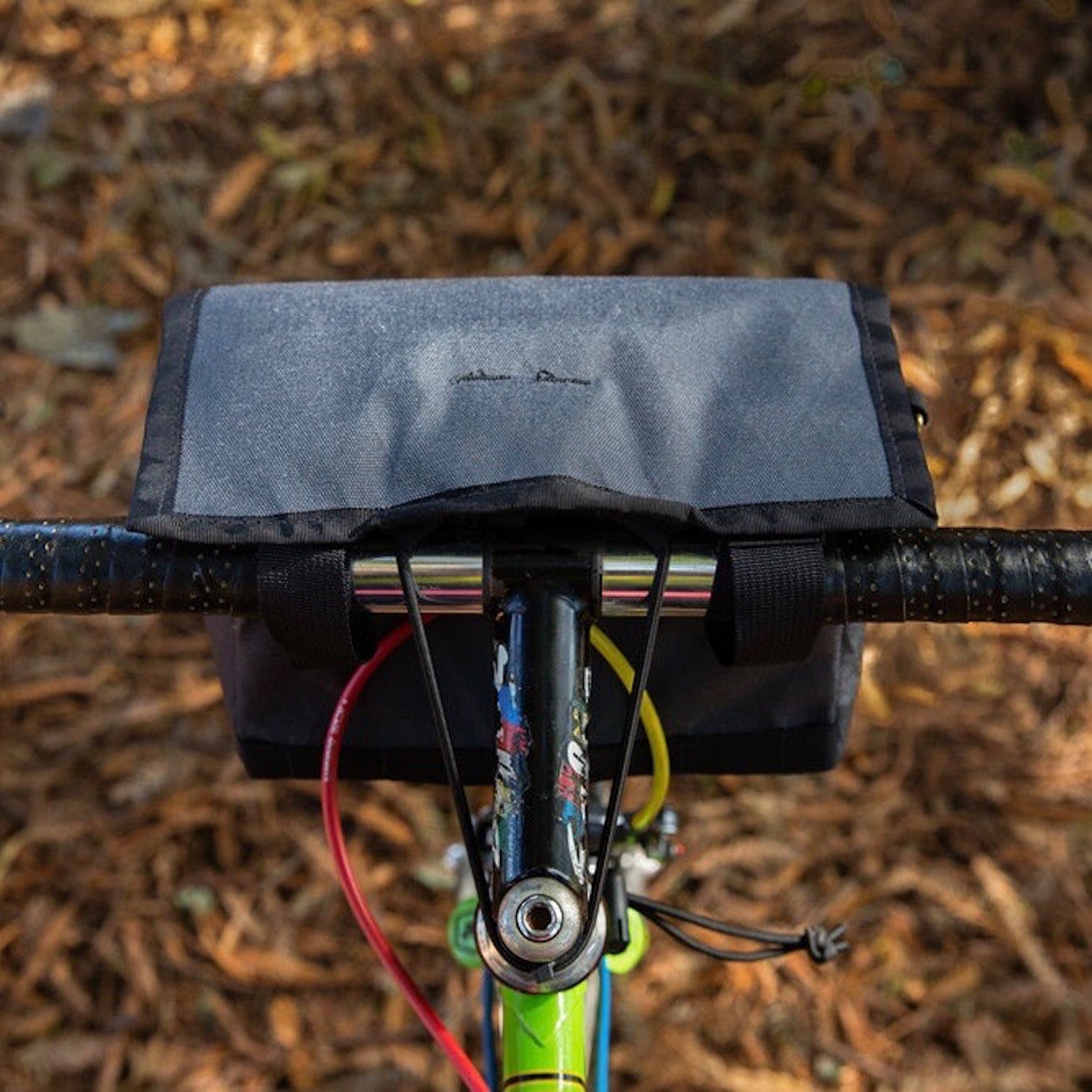 OUTER SHELL ADVENTURE Drawcord Handlebar Bag