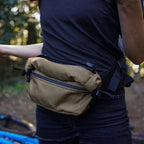 OUTER SHELL Hip Slinger