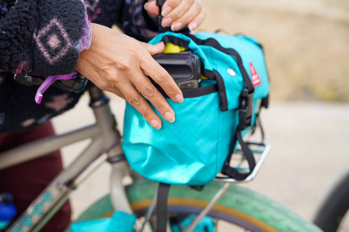 SIMWORKS Voyageur Handlebar Bag