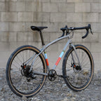 BRUCE GORDON Rock'n Road Tire
