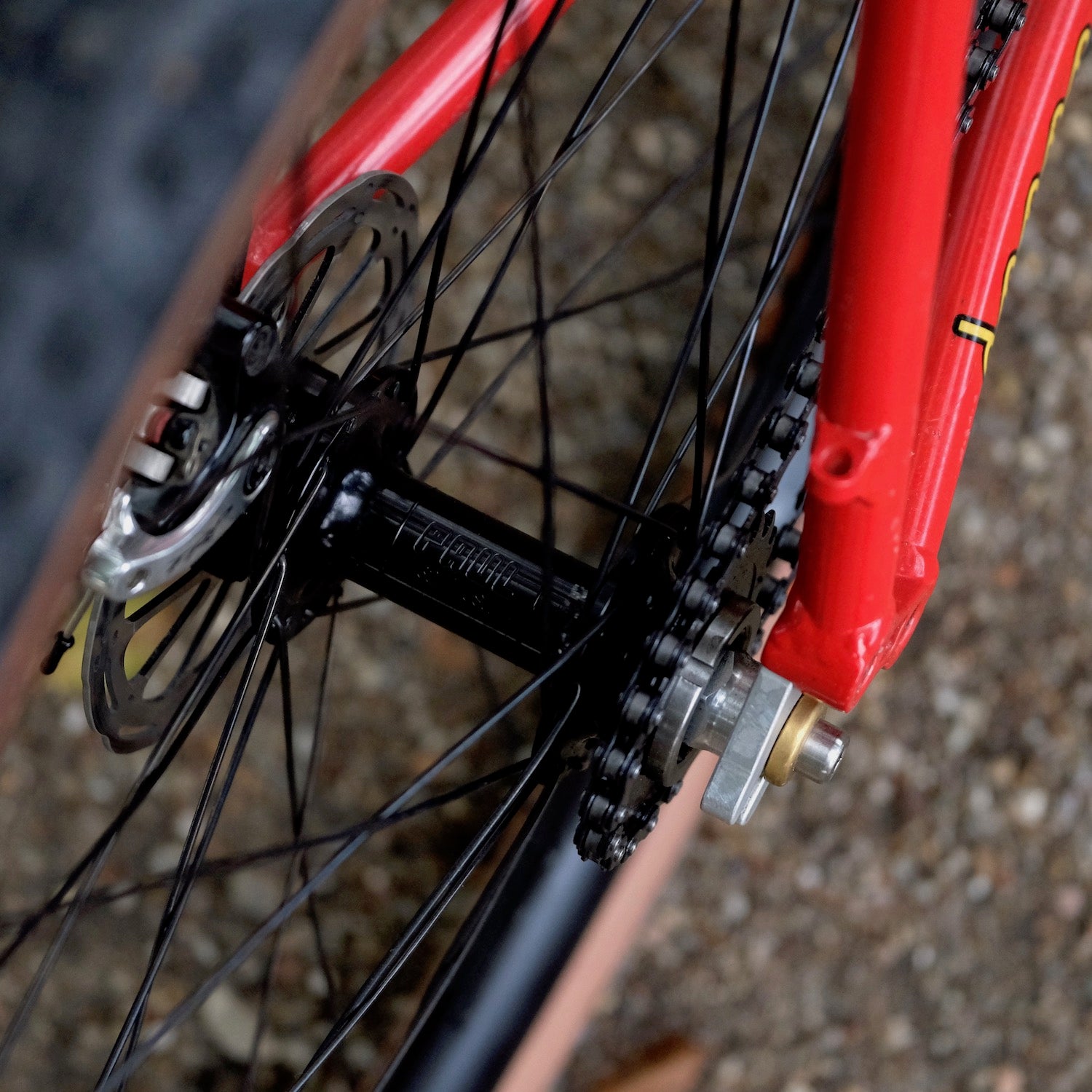 PAUL COMPONENT Fixed Disk Word Hub Bolt-On
