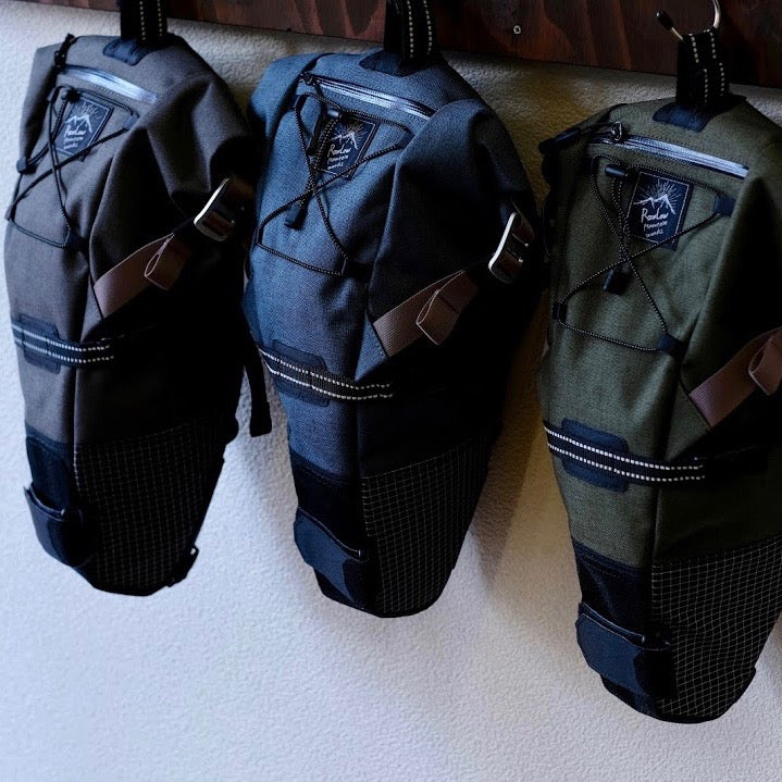 ロウロウマウンテンワークス　サドルバック RAWLOW MOUNTAIN WORKS Bike'n Hike Post Bag