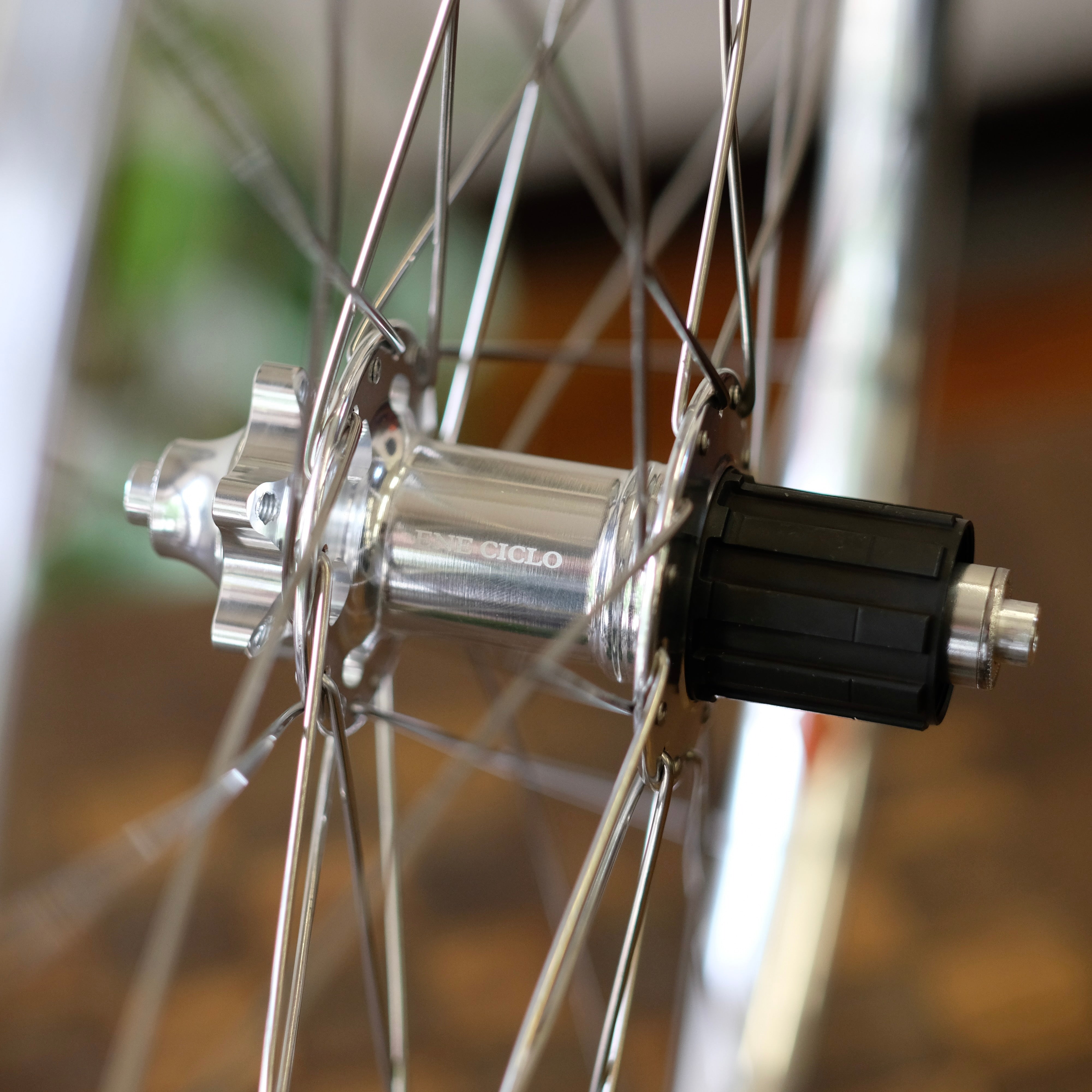 DIA COMPE Ene Ciclo Touring Disc Hub