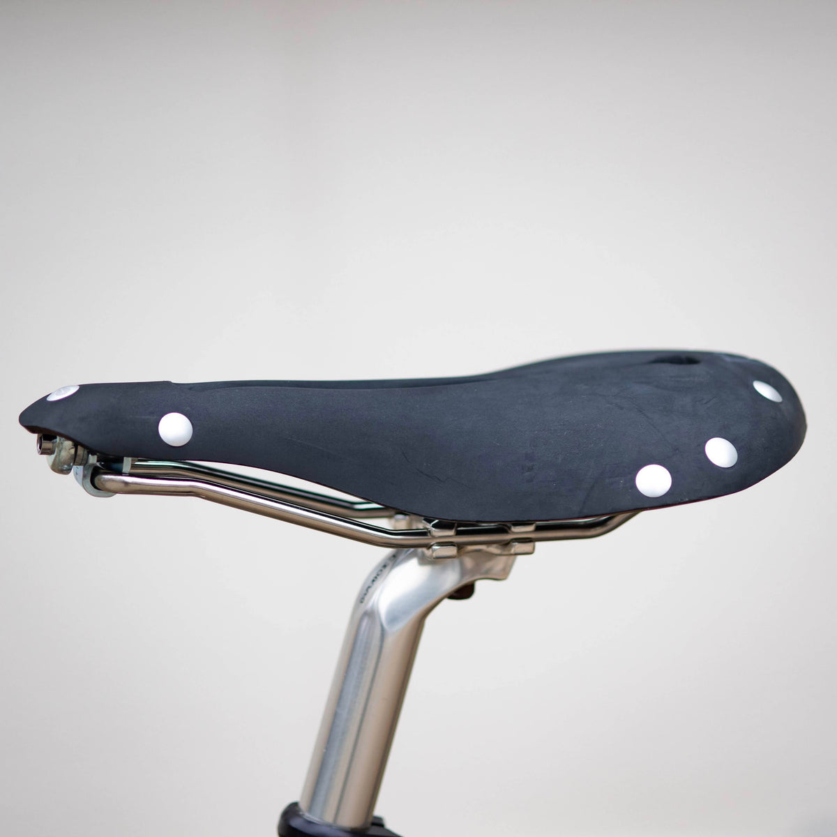 SELLE ANATOMICA R2  Rubber Saddle
