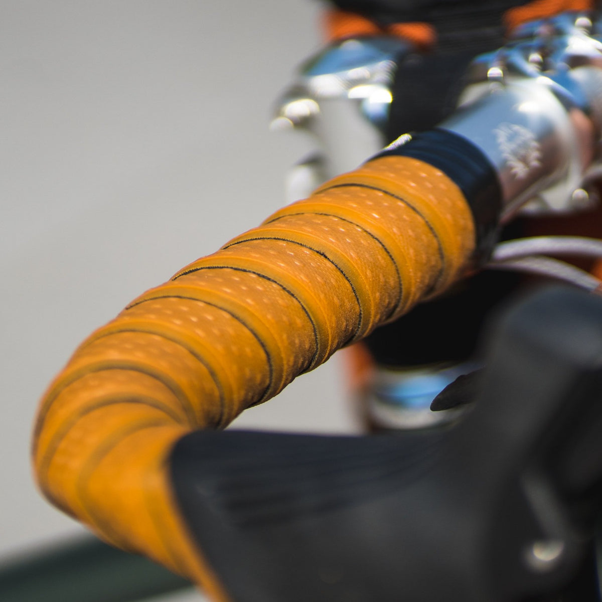 VELO ORANGE Rubbery Handlebar Tape