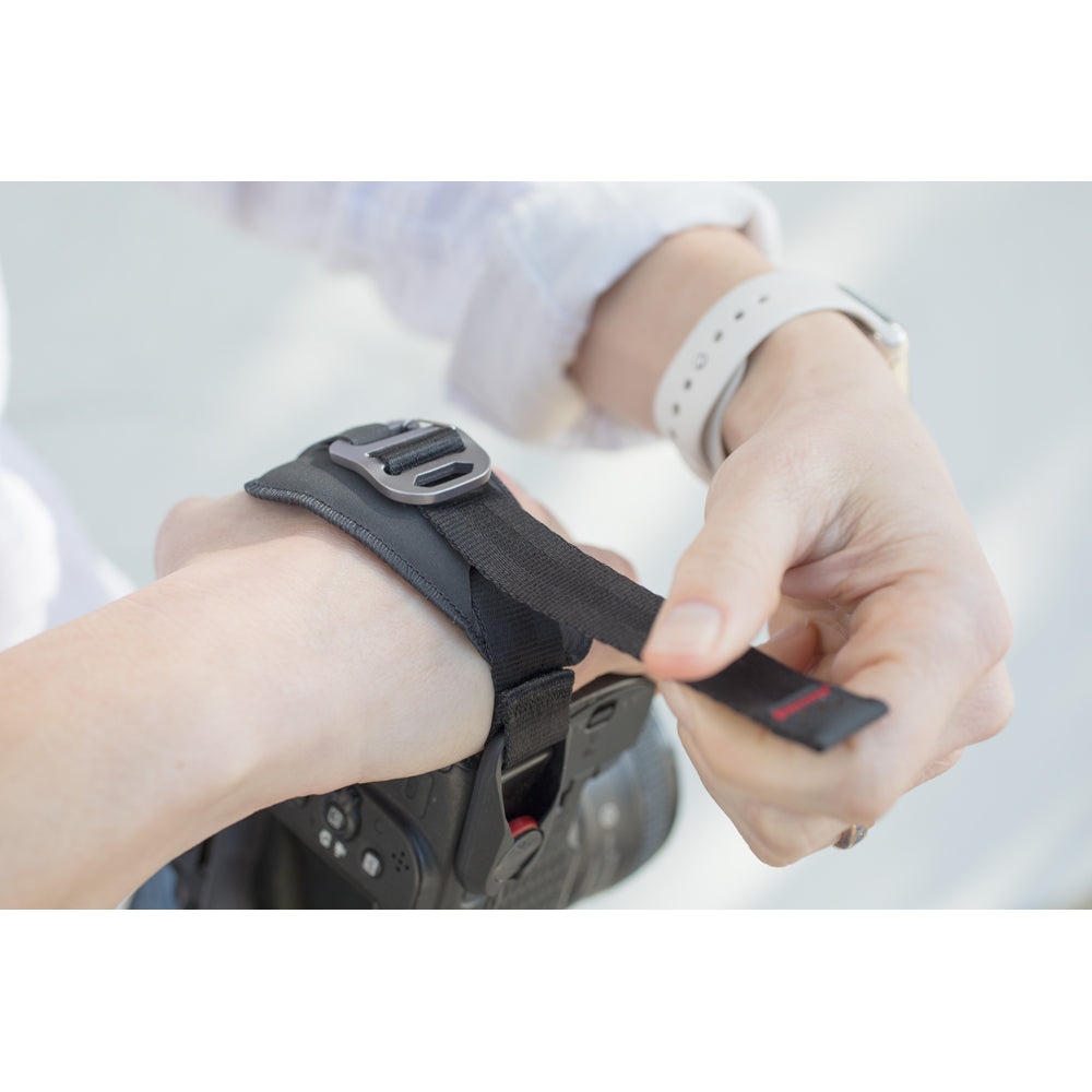 PEAK DESIGN Clutch