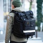 ZODIAC BAGGAGE Roll Top Messenger Bag / Small